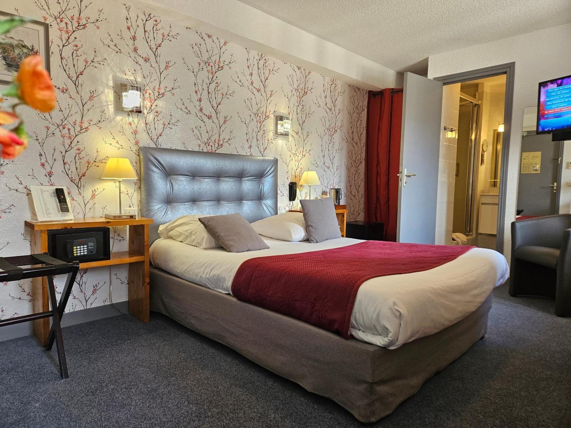 Le Val D'Amby Hotel Hieres-Sur-Amby Ngoại thất bức ảnh