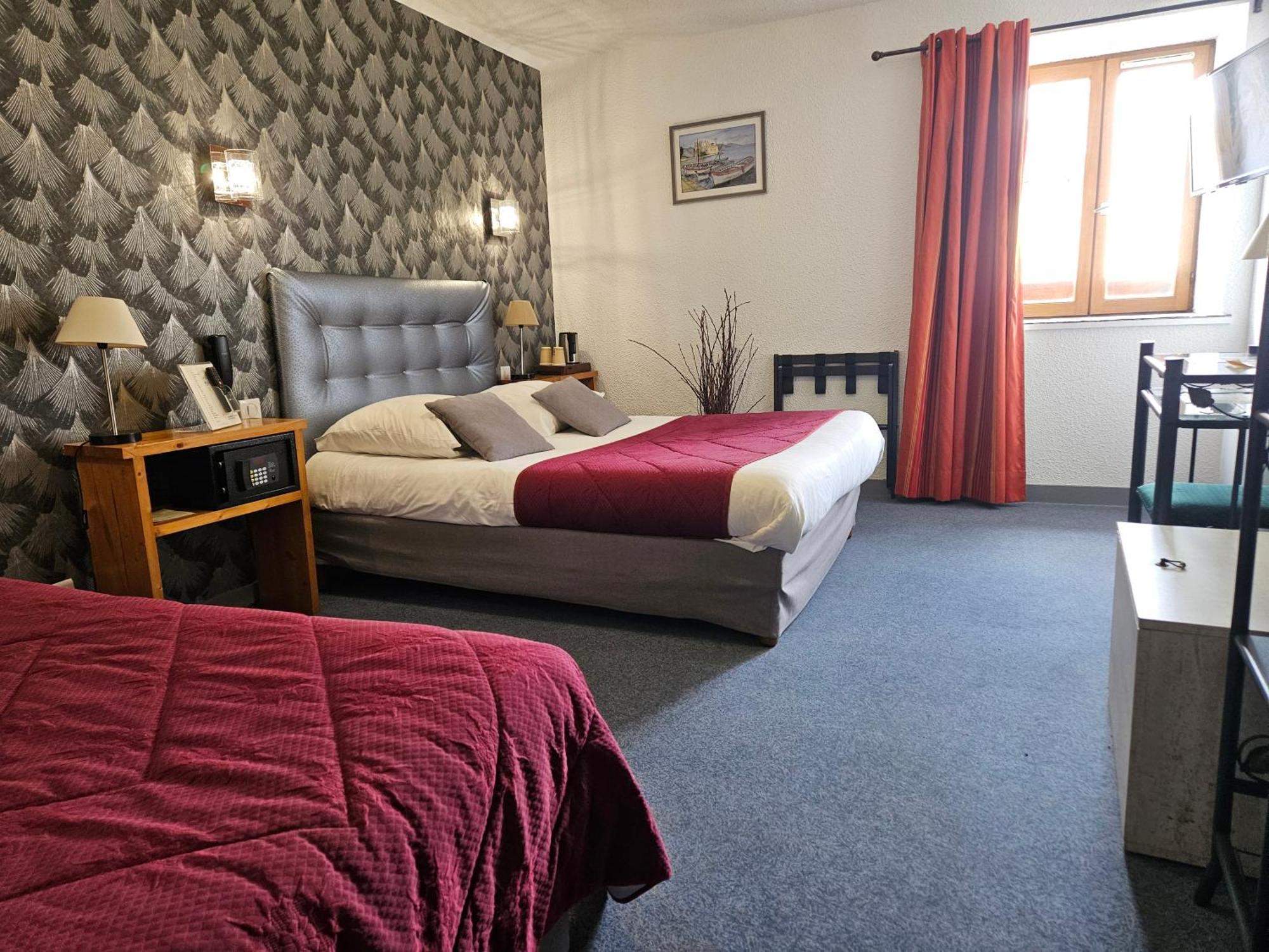 Le Val D'Amby Hotel Hieres-Sur-Amby Ngoại thất bức ảnh