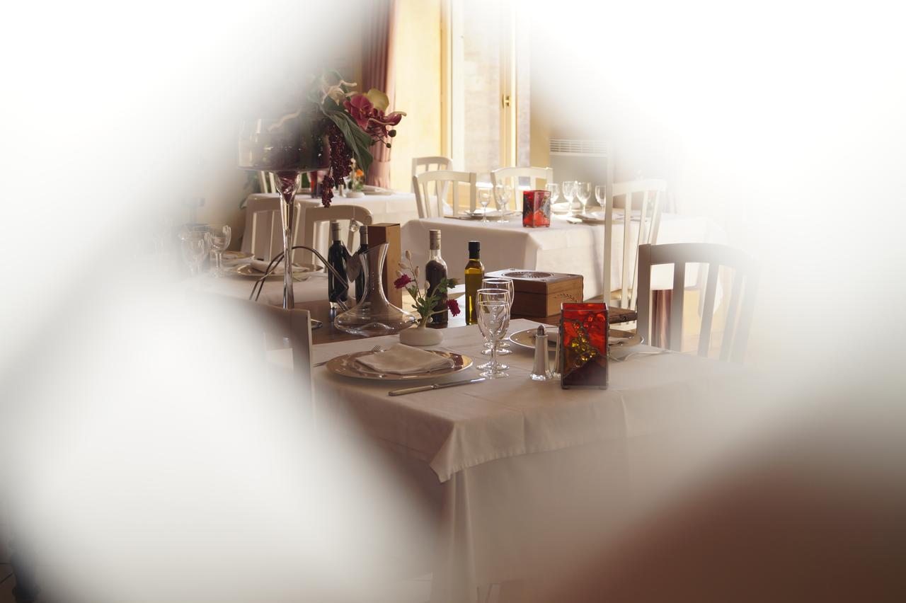 Le Val D'Amby Hotel Hieres-Sur-Amby Ngoại thất bức ảnh